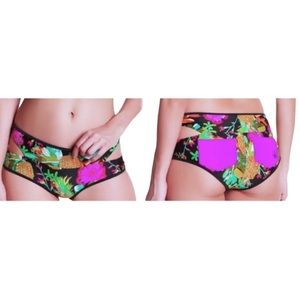 Body Glove Bikini Bottom XSmall Tropical Side Cut Out Pockets Brief Cut Colorful